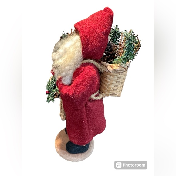 Old World Santa - Picture 6 of 9